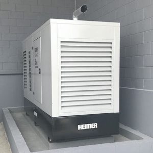 Base de concreto armado para gerador de energia com sistema de captação e separação de água e óleo.